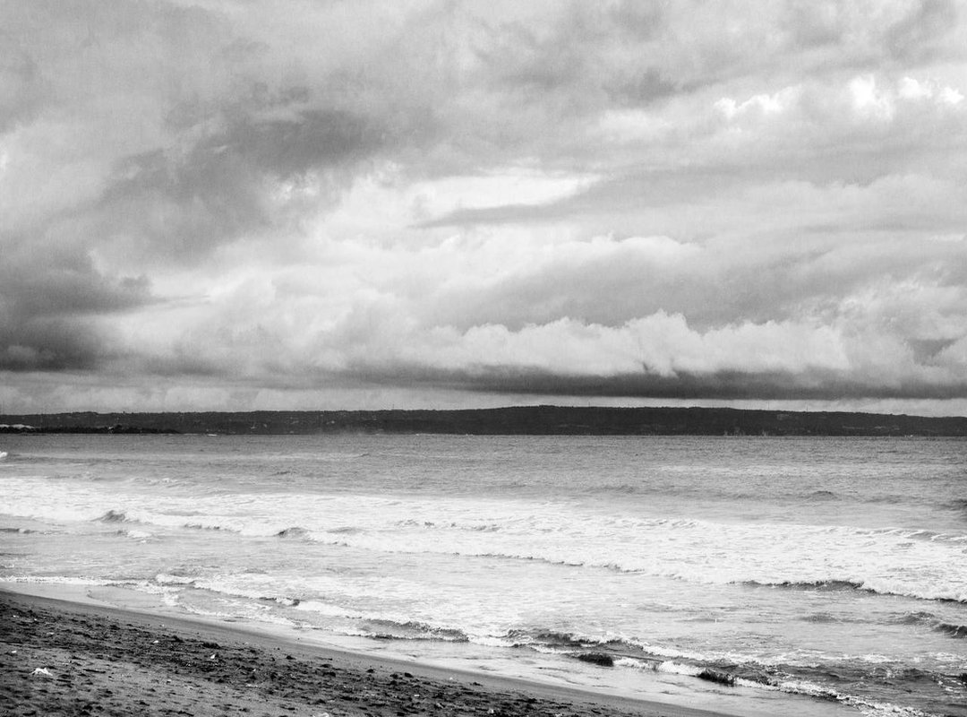 A Practical Guide: How to Safely Exchange Dollars for Pesos at the Blue Rate